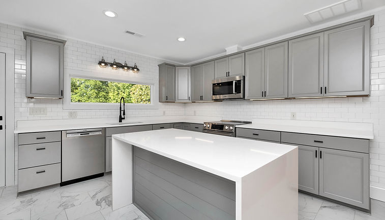 Luxury Open Plan kitchen central Island