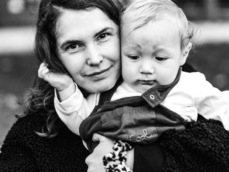 A New Track for American Women: Delaying Motherhood?