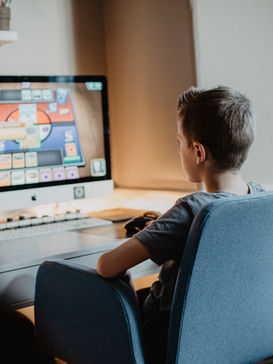 Стадии и лечение зависимости от компьютерных игр