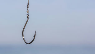 5. The 5-Paragraph Hook: Capture Readers Immediately