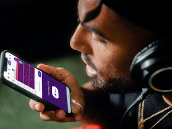 The Best AI Voice Generator Celebrity Tools (With Examples)