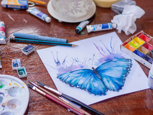 4 Benefits of Arts and Crafts for Seniors