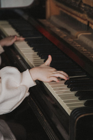 Not making progress in their piano journey? Kids don't know how to translate their weekly piano lessons into practices. They