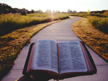 Motivarnos con los grandes hechos del cristianismo