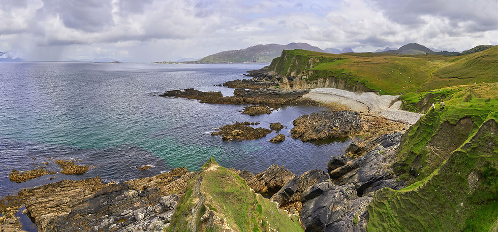 Image by Xavier von Erlach