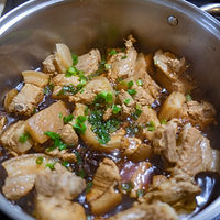 Tau Eu Bak (Braised Soy Sauce Pork Belly)