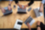 Agence de communication entrain de travailler