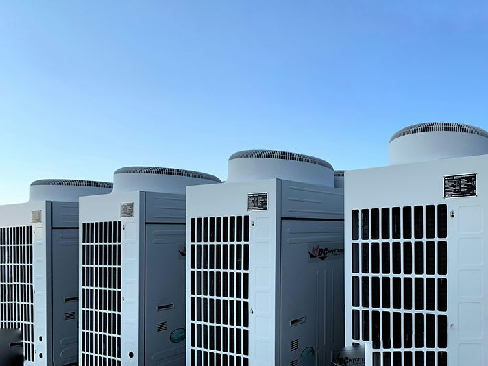 Image by Viktor Lotarev