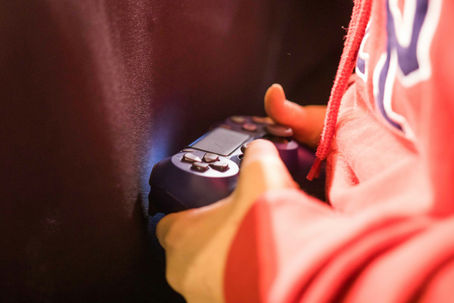 Money-Saving Tricks for Buying Video Games in the UK