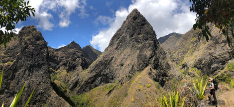 LA REUNION