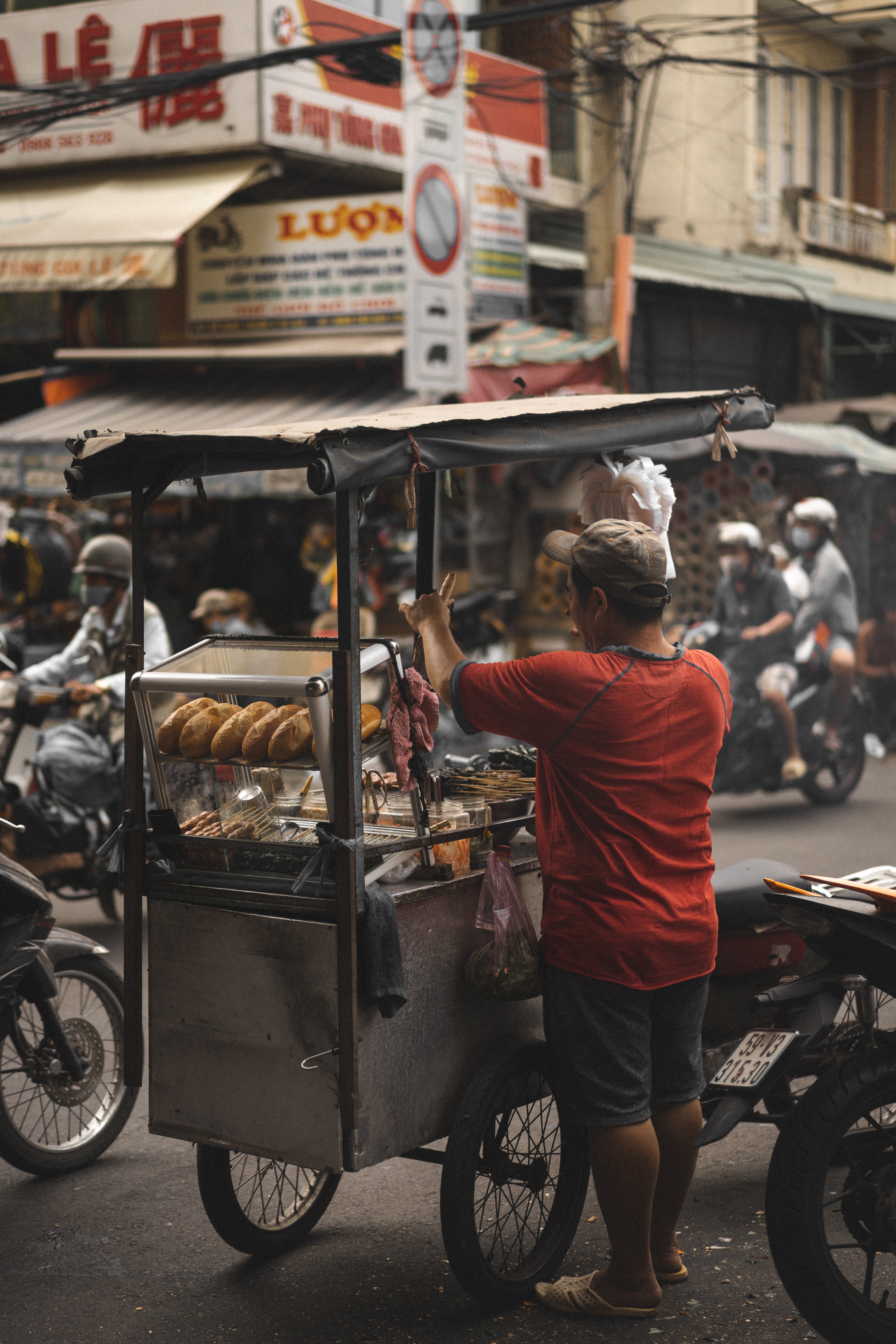 Vietnam: Street Food Paradise