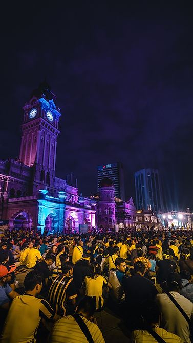 Image by Izuddin Helmi Adnan