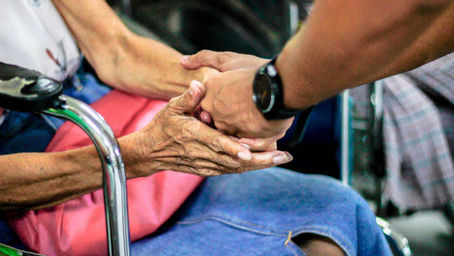 Understanding the Hidden Costs of DIY Caregiving and the Benefits of Health Care Advocacy