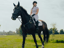 10-Minute Equestrian Mobility Routine: Best Pre-Ride Warm-Ups for Riders Over 35
