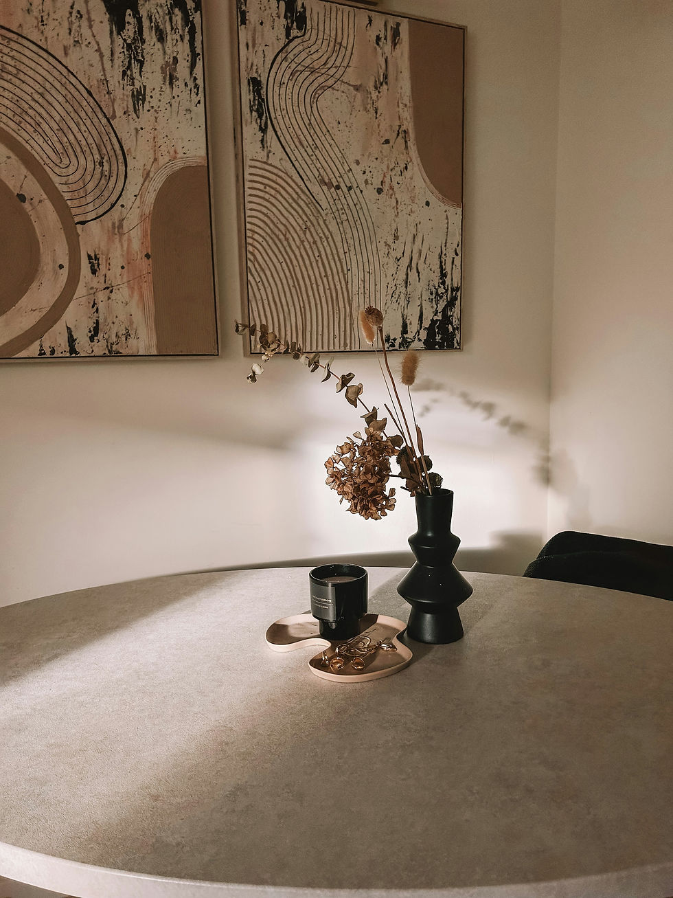 table with decorative elements