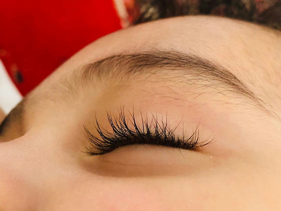Fall Lash Shed Happens: What It Is and How to Handle It Like a Pro.