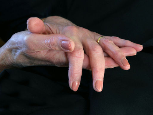 Struggling with Arthritis at Home? 5 Simple Ways to Reduce Pain and Stay Mobile in South Yorkshire