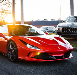 club loueur location voiture de luxe var cabriolet ferrari astoon martin chevrolet porshe loueur varois