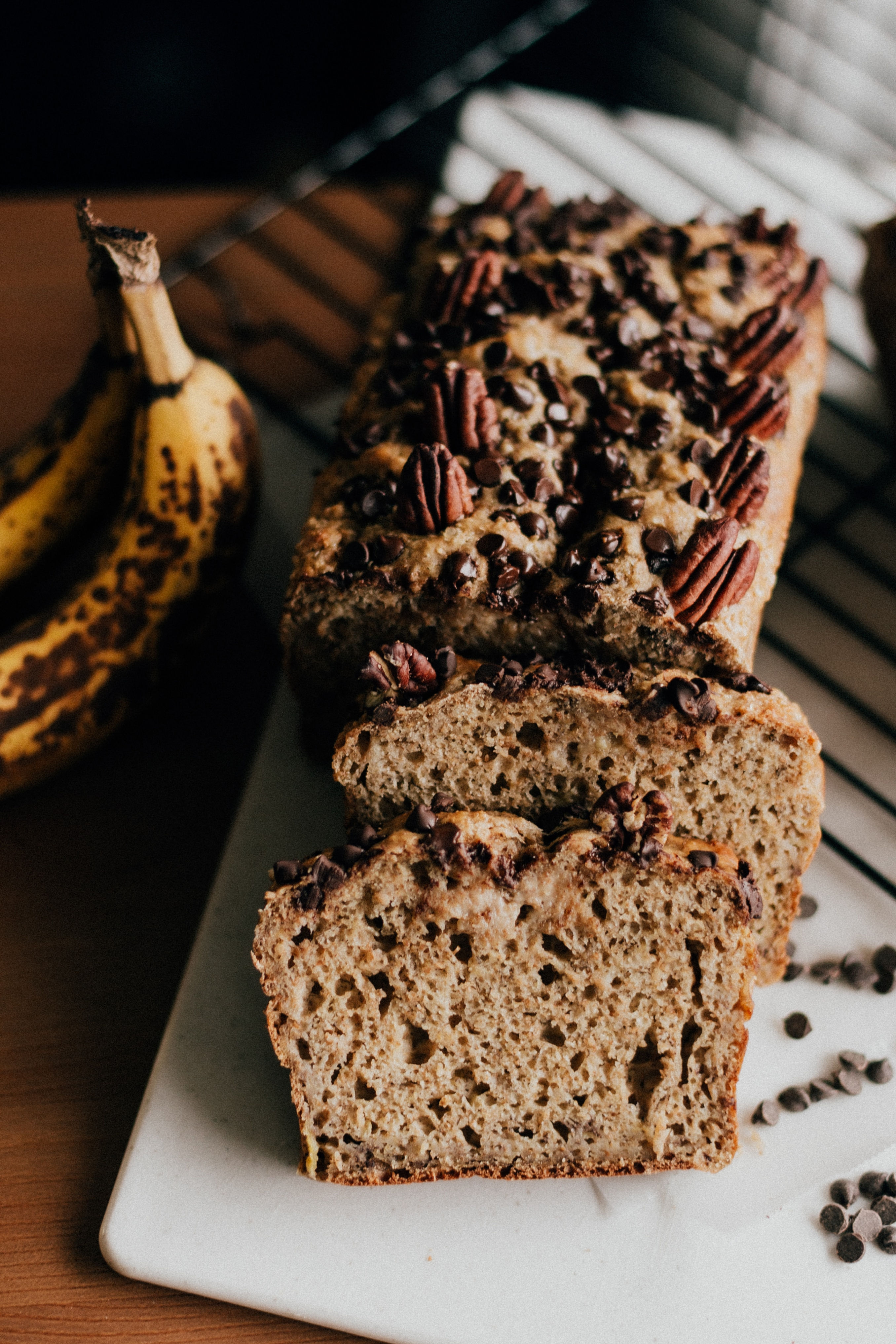 Banana Nut Bread - Large (pecans)