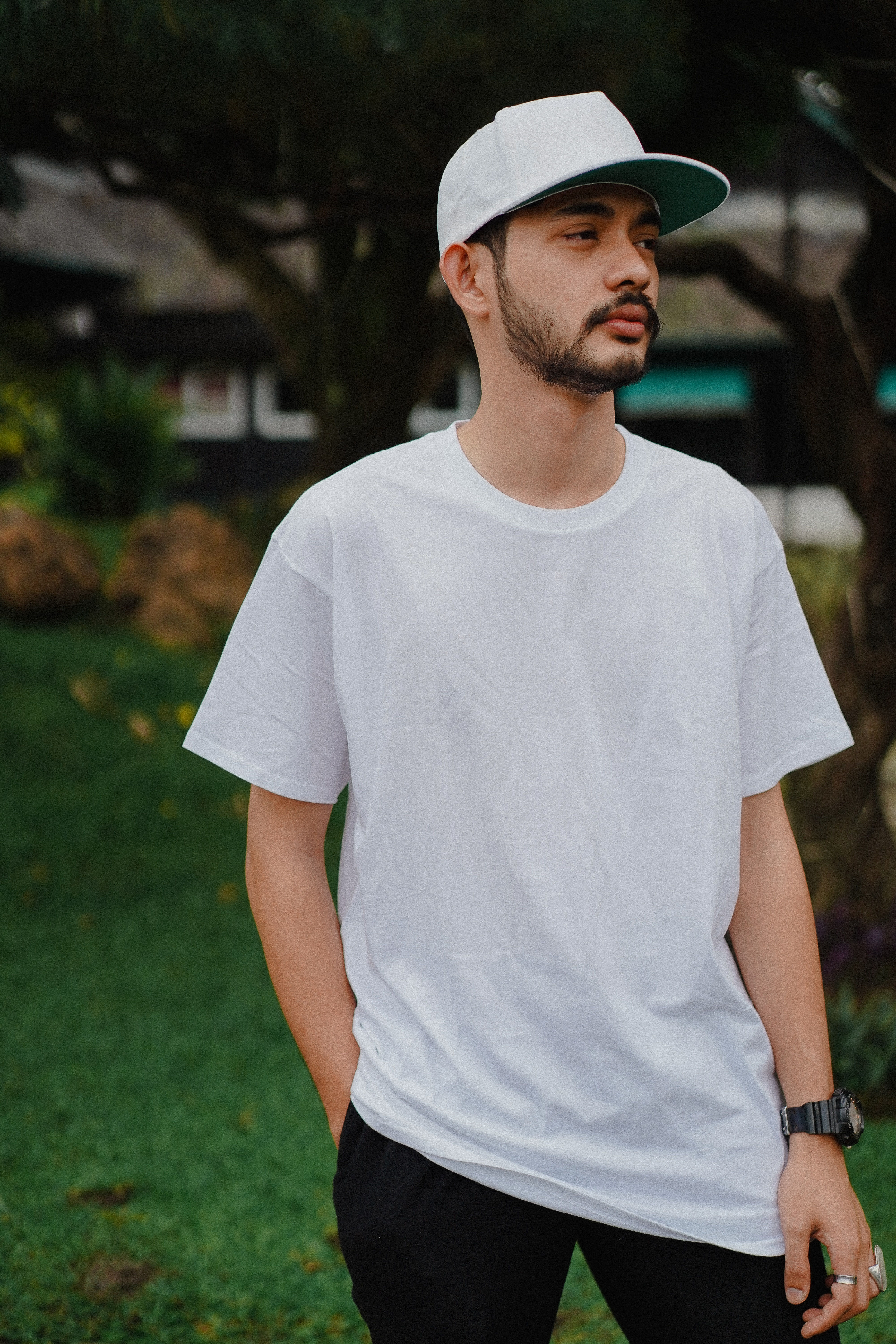 WHITE t-shirt
