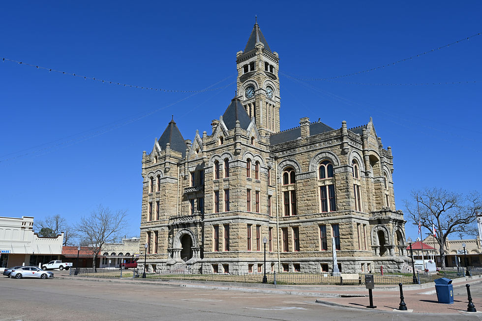 A personal injury attorney in Tulsa, Oklahoma meets with a client to discuss their accident and legal options.