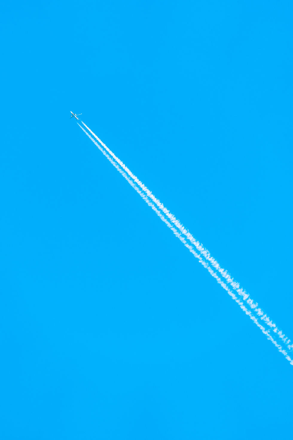 Traces de kérosène dans le ciel