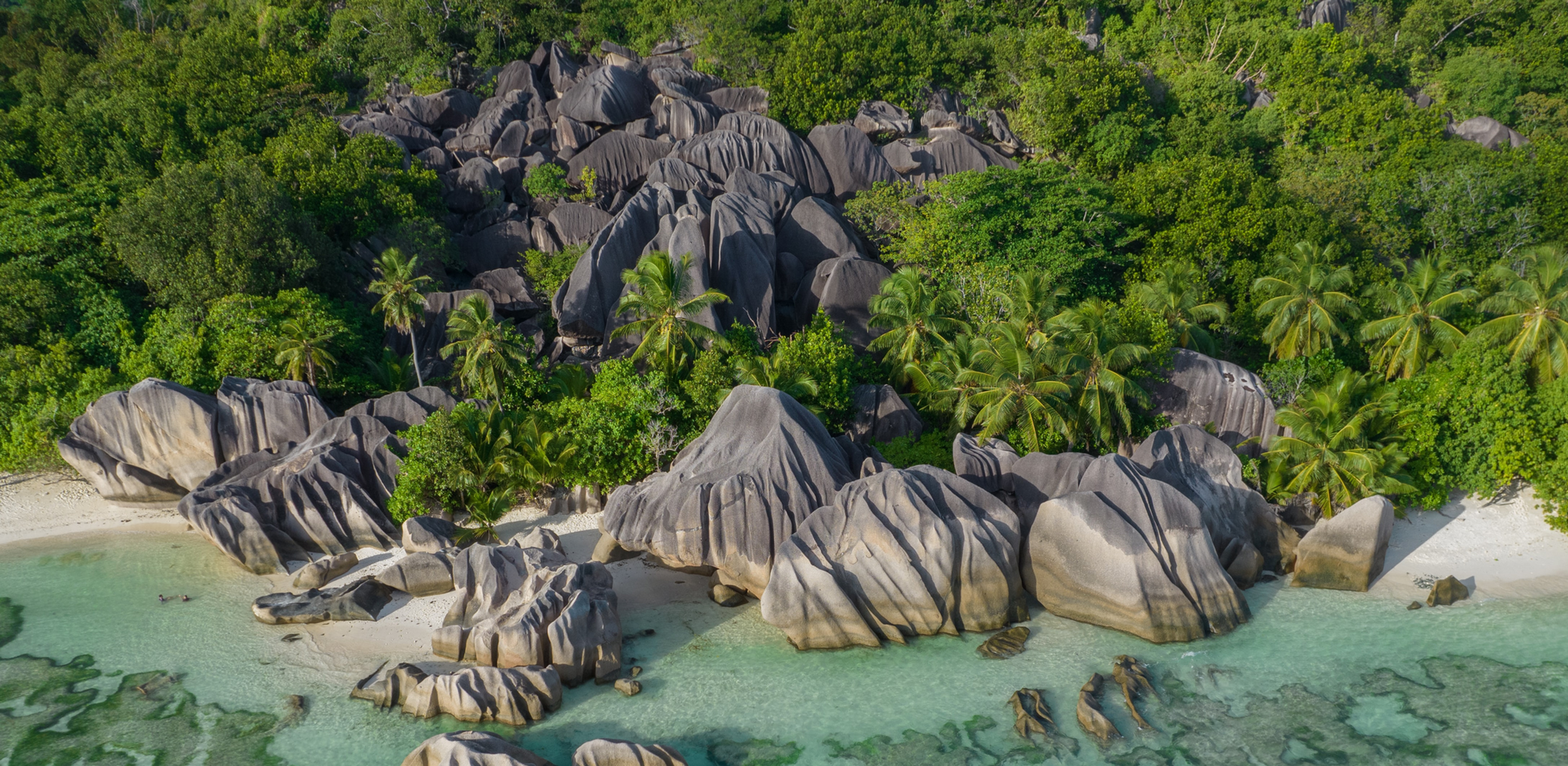 Boutique Cruises - Sailing in Seychelles