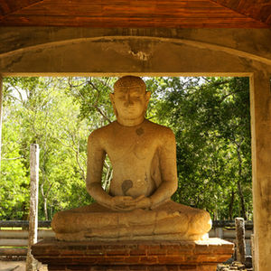 When a Master Doesn’t Leave — The Mystery of Jeeva Samadhi