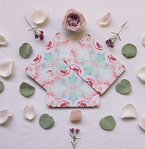Image by Viva Luna Studios