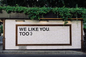 Make a Difference on Social Media: Attractive Social Media Graphics Our Services