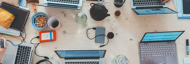 Work-desk-with-several-computers