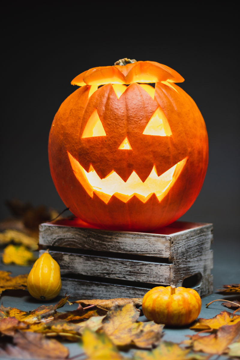 Staff Pumpkin carving competition