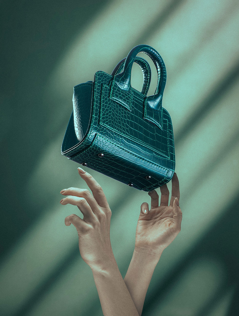 Image by Arash Shirmohammadi