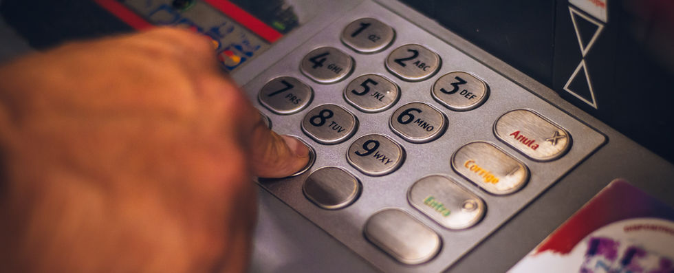 3km dari bank seperti CIMB, HLBB, Affin Bank, Maybank