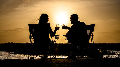 Before You Share a Smooch: This is What Happens When You’re Exposed to Someone Else’s Saliva
