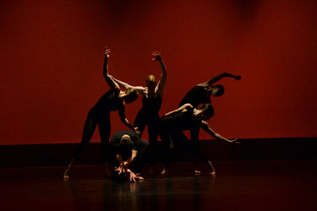 Understanding The Academic Side Of 16–18 Dance Courses In London
