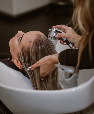 Perfect luxury Wash and blow wave service for sleek, voluminous salon blowout at K Five Hair Design.