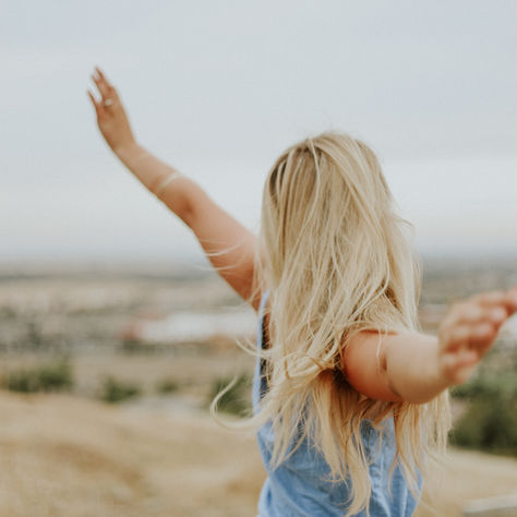 How to be happier today: Add these 5 healthy habits into your routine