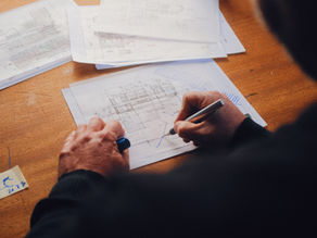 What are some of the biggest problems faced for customers working with kitchen designers?