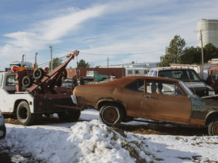 How to Choose the Right Junk Car Removal Calgary Company