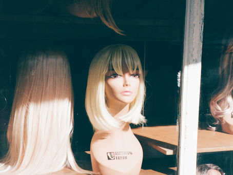 Looking for a wig shop near you? Try a wig shop that comes to you.