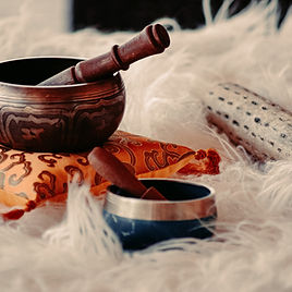 singing bowls in sound healing
