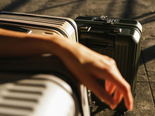 Retrieving baggage from overhead bins during an emergency can block aisles, damage evacuation slides and delay the entire cabin – yet only 61 percent of surveyed passengers correctly identified that all belongings should be left behind when evacuating, according to IATA. Photo source: IATA