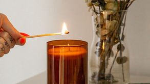 Burning Candles: Smoke, Health Effects, and Clean-Air Tips