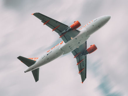 How often are EasyJet Flights Delayed and Cancelled?