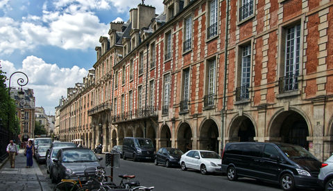 Chauffeur privé à Paris – Le Marais