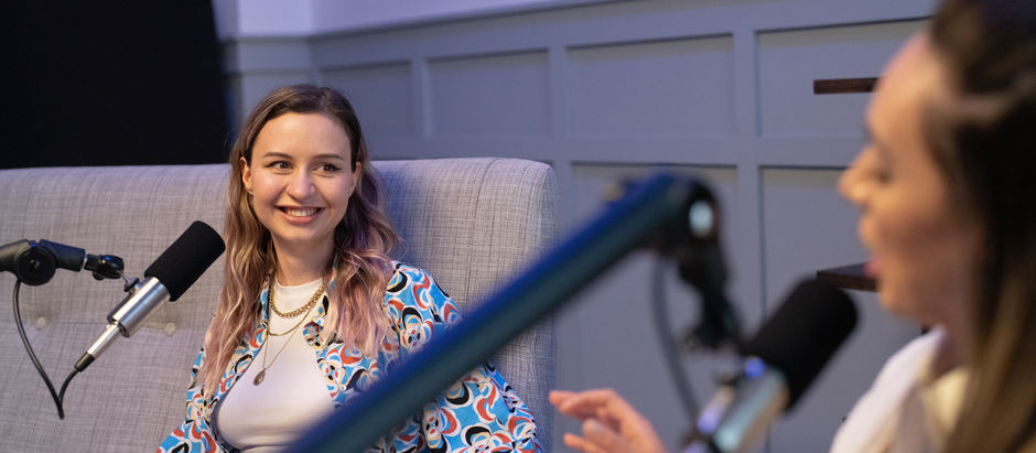 Understanding Different Podcast Formats: Solo, Co-hosted, Interview-based