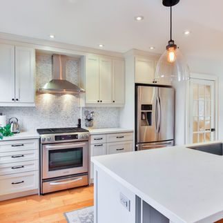 Medium Sized Kitchen
