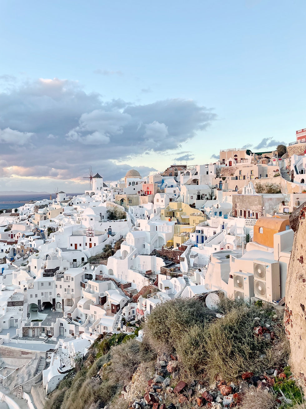 Valentina's Travel Guide, 33 Things to Don't do in Santorini