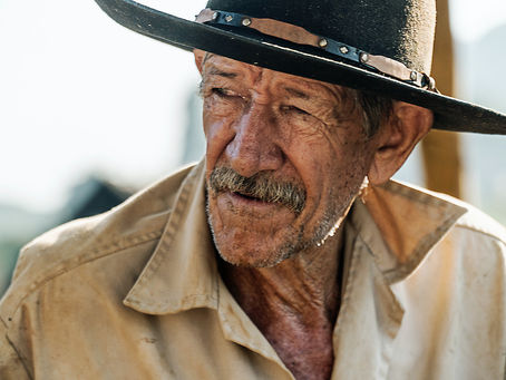 Australian farmers facing fertiliser shortages, high nitrogen costs, and declining soil performance are turning to soil performance systems built on amorphous silica and plant available silica. Diatomaceous earth and attapulgite clay improve fertiliser efficiency, reduce nutrient loss, enhance soil moisture retention, and deliver stronger crop yields across broadacre, horticulture, and dryland farming systems.